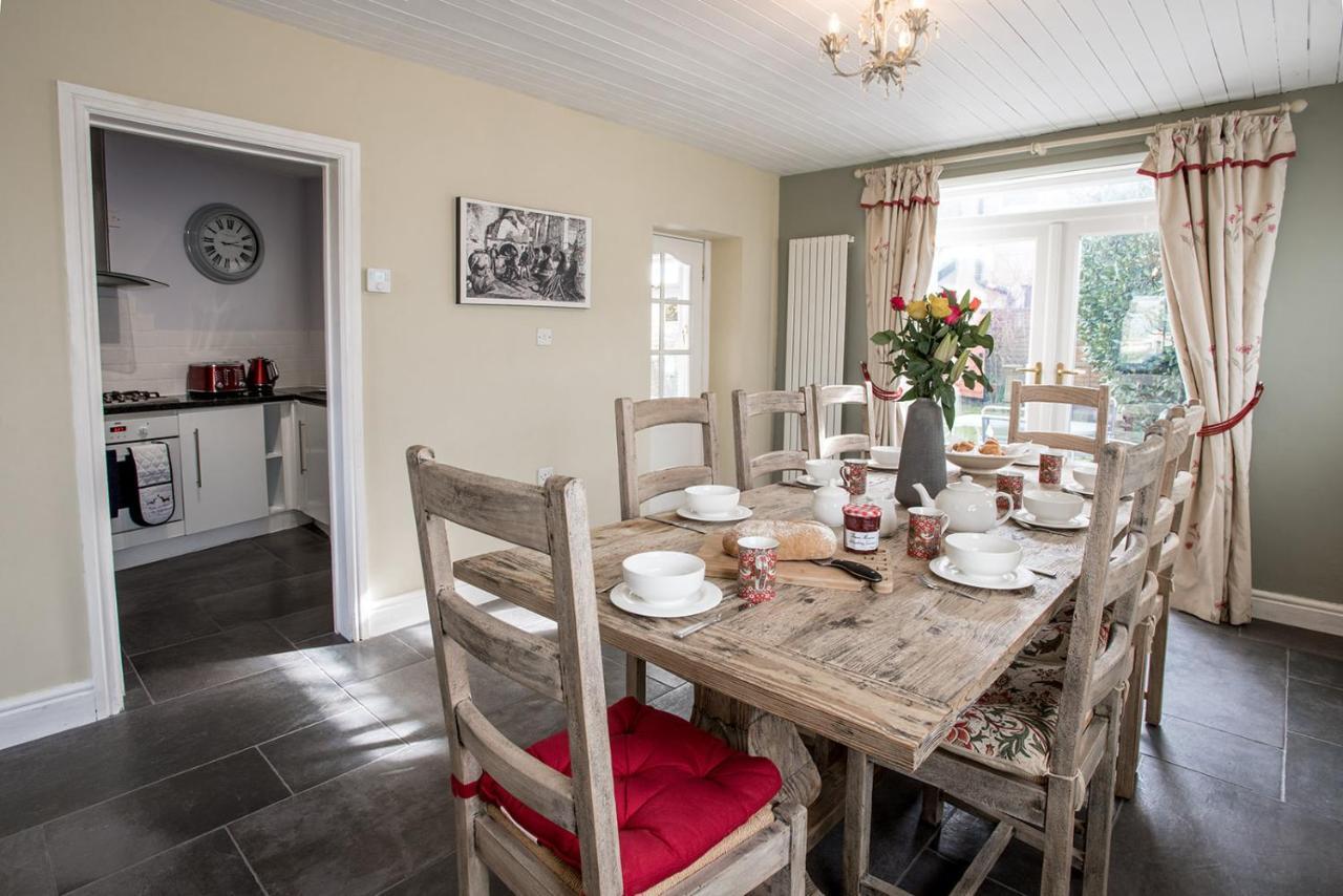 Newly Renovated Old Bakery House In Bath, 3 Bedroom, Free Parking Екстер'єр фото