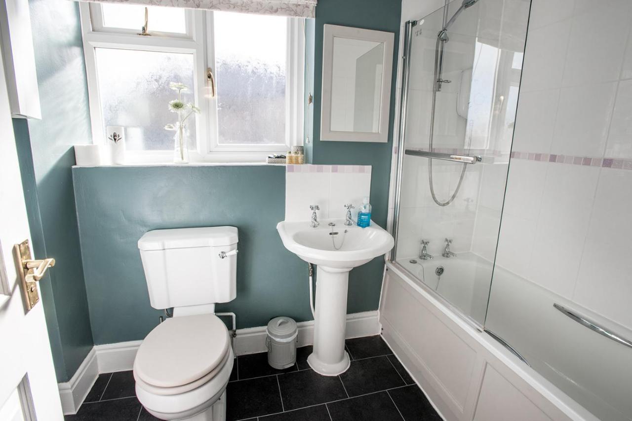 Newly Renovated Old Bakery House In Bath, 3 Bedroom, Free Parking Екстер'єр фото